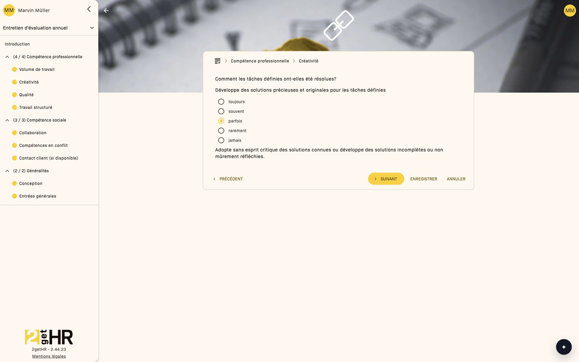 Marvin prépare ses réponses aux questions